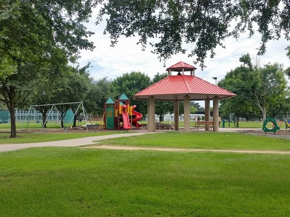 4818 Knickerbocker Street, Houston TX 77035