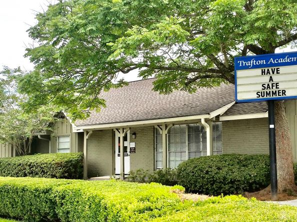 4818 Knickerbocker Street, Houston TX 77035