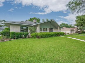 8314 Burning Hills Drive, Houston TX 77071