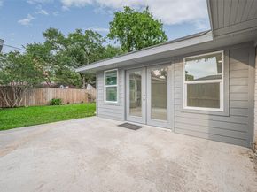 8314 Burning Hills Drive, Houston TX 77071