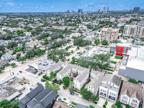 1422 Crocker Street, Houston TX 77019