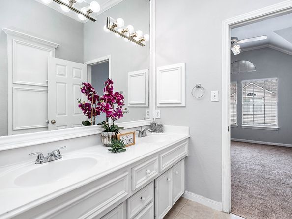 1422 Crocker Street, Houston TX 77019