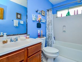6039 Lark Haven Lane, Houston TX 77085
