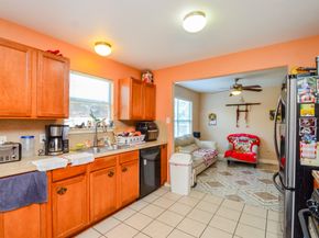 6039 Lark Haven Lane, Houston TX 77085