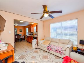 6039 Lark Haven Lane, Houston TX 77085