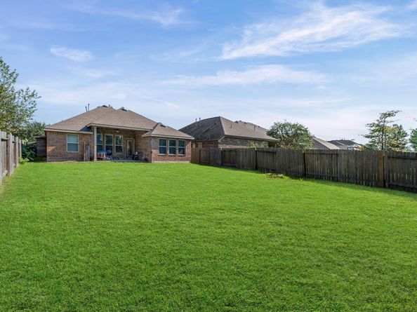23462 Banks Mill Drive, New Caney TX 77357