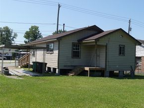4825 Weaver Road, Houston TX 77016