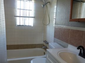 4825 Weaver Road, Houston TX 77016