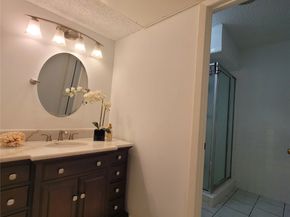 2700 Bellefontaine Street B1, Houston TX 77025