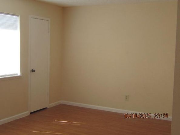 7064 Greenway Chase Street, Houston TX 77072