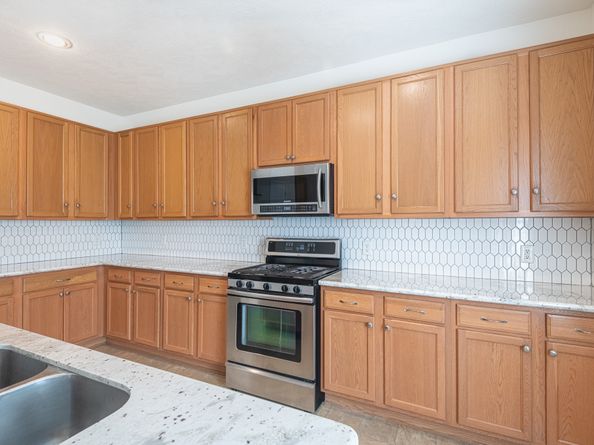 19427 Remington Prairie Drive, Houston TX 77073