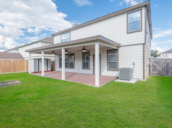 19427 Remington Prairie Drive, Houston TX 77073