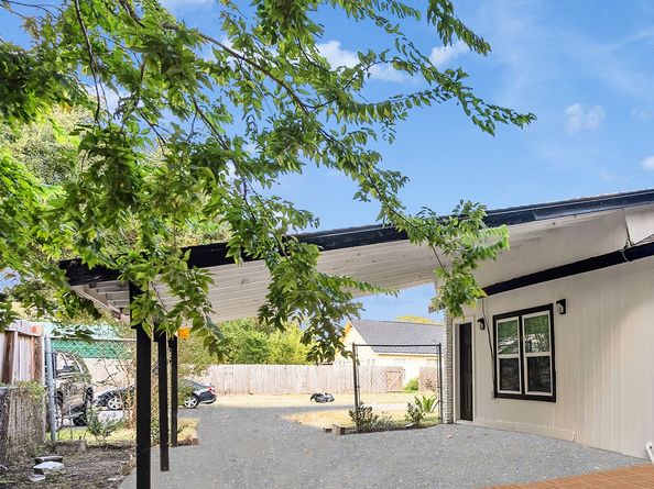 4418 Dacca Drive, Houston TX 77047