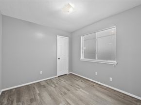 5418 Forest Bridge Way, Houston TX 77066