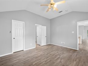 5418 Forest Bridge Way, Houston TX 77066