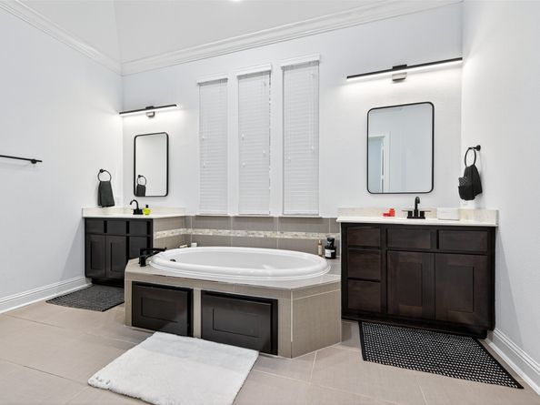 46 Sundown Ridge Place, Tomball TX 77375