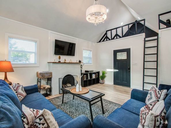 5312 Jefferson Street, Houston TX 77023