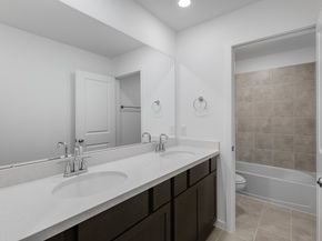 1123 Buffalo Run, Tomball TX 77375