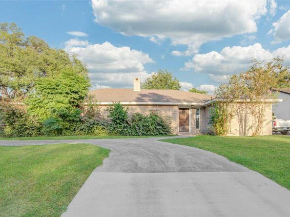 11007 Hillcroft Avenue, Houston TX 77096