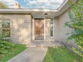 11007 Hillcroft Avenue, Houston TX 77096