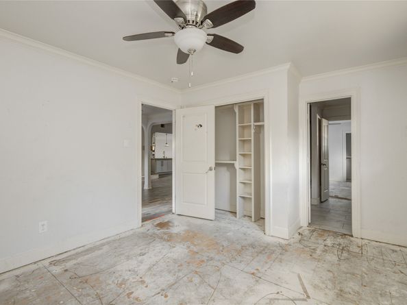 11007 Hillcroft Avenue, Houston TX 77096