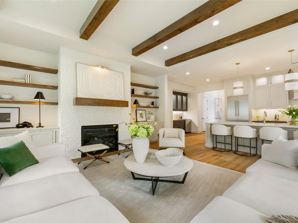 1611 Richelieu Lane, Houston TX 77018