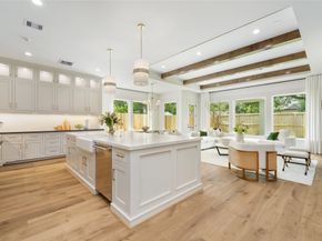 1611 Richelieu Lane, Houston TX 77018