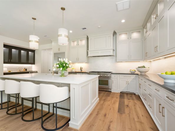 1611 Richelieu Lane, Houston TX 77018