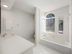 5211 Gladehill Drive, Houston TX 77345