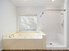 5211 Gladehill Drive, Houston TX 77345