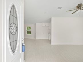 5646 Flamingo Drive, Houston TX 77033