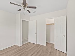 5646 Flamingo Drive, Houston TX 77033