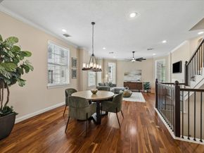 5610 Kiam Street B, Houston TX 77007