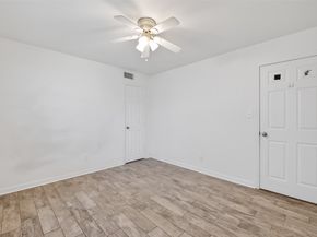 8818 Linkmeadow Lane, Houston TX 77025