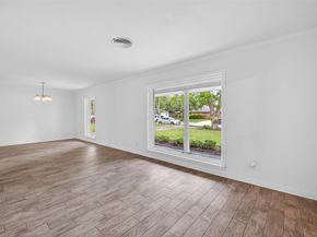 8818 Linkmeadow Lane, Houston TX 77025