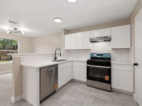 6723 Bayou Crest Drive, Houston TX 77088