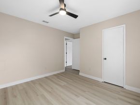 6723 Bayou Crest Drive, Houston TX 77088