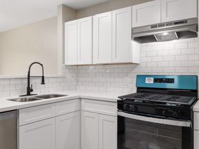 6723 Bayou Crest Drive, Houston TX 77088