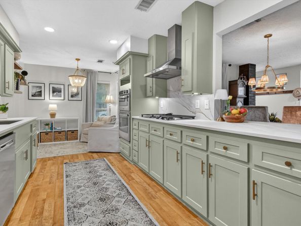 2046 Riverlawn Drive, Kingwood TX 77339