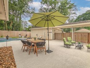 2046 Riverlawn Drive, Kingwood TX 77339