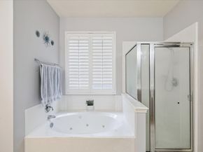 2010 White Oaks Hills Lane, Houston TX 77339