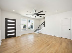 4501 Newberry Street AD, Houston TX 77051