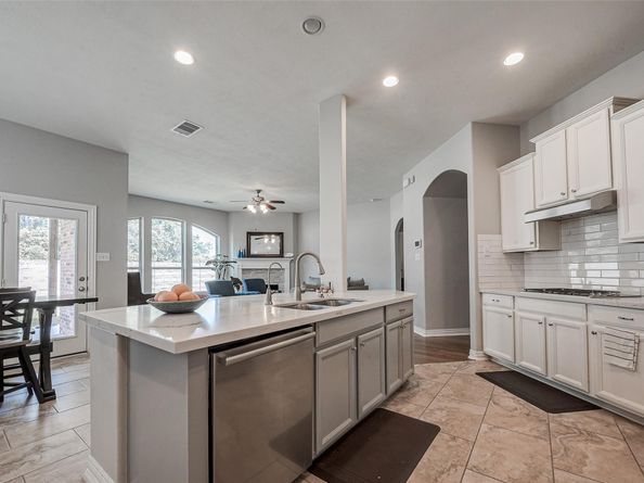 28314 Calaveras Lake Drive, Spring TX 77386