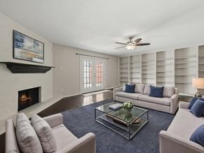 10834 Briar Forest Drive 42, Houston TX 77042
