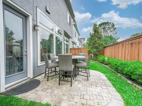 1709 Leilani Drive, Houston TX 77055