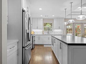 5438 Dumfries Drive, Houston TX 77096