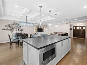 5438 Dumfries Drive, Houston TX 77096