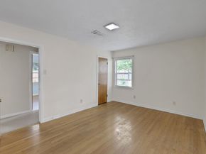 9526 Vogue Lane, Houston TX 77080