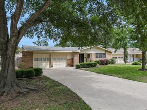 9526 Vogue Lane, Houston TX 77080