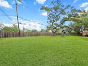 5242 Sanford Road, Houston TX 77035
